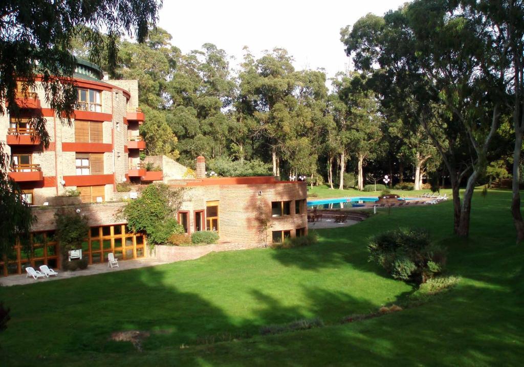 Hotel Del Bosque Pinamar Exteriör bild